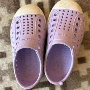 Native Light Purple Size 6